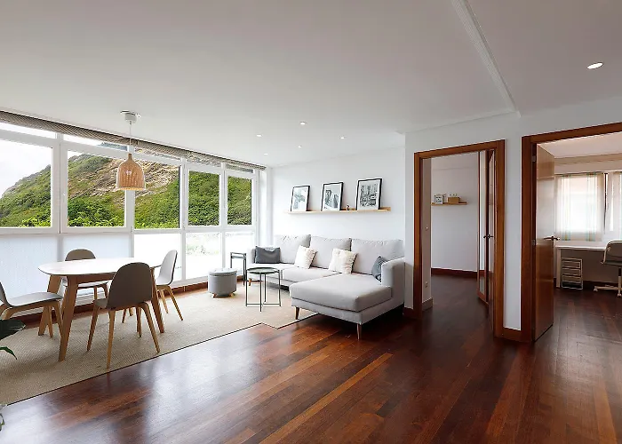 San Sebastian Orio Apartment On The Beach Garage